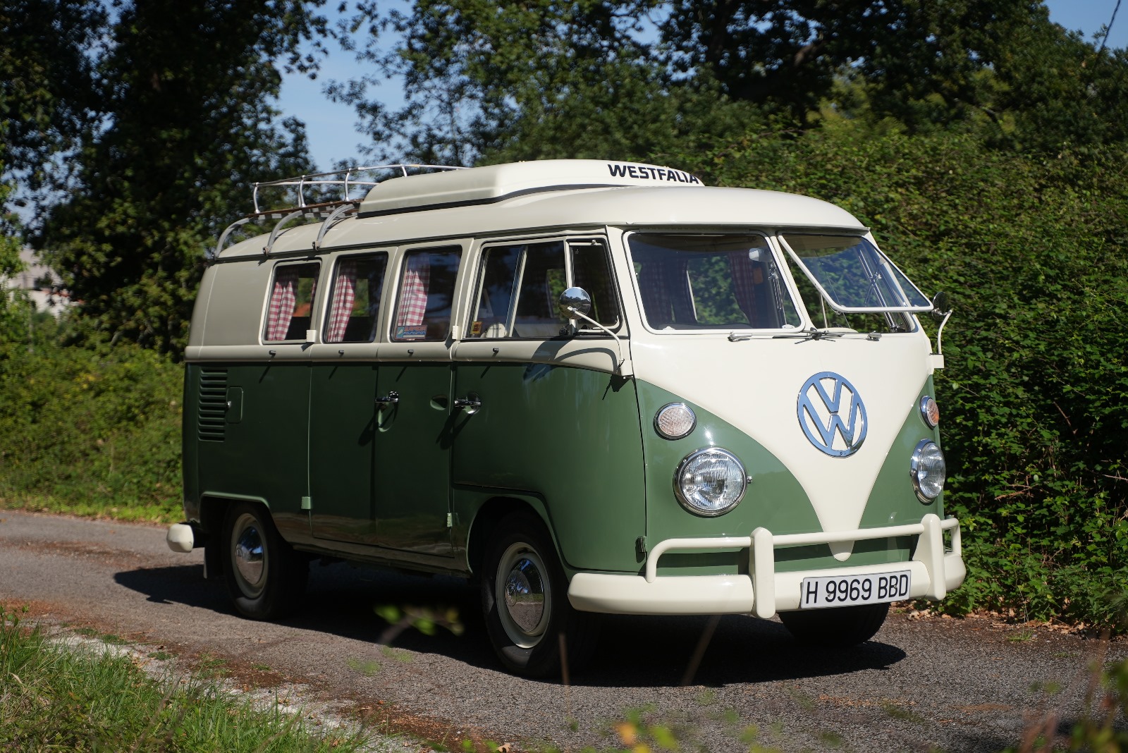 Volkswagen T1 verde y crema de Eventos Volkswagen Gijón